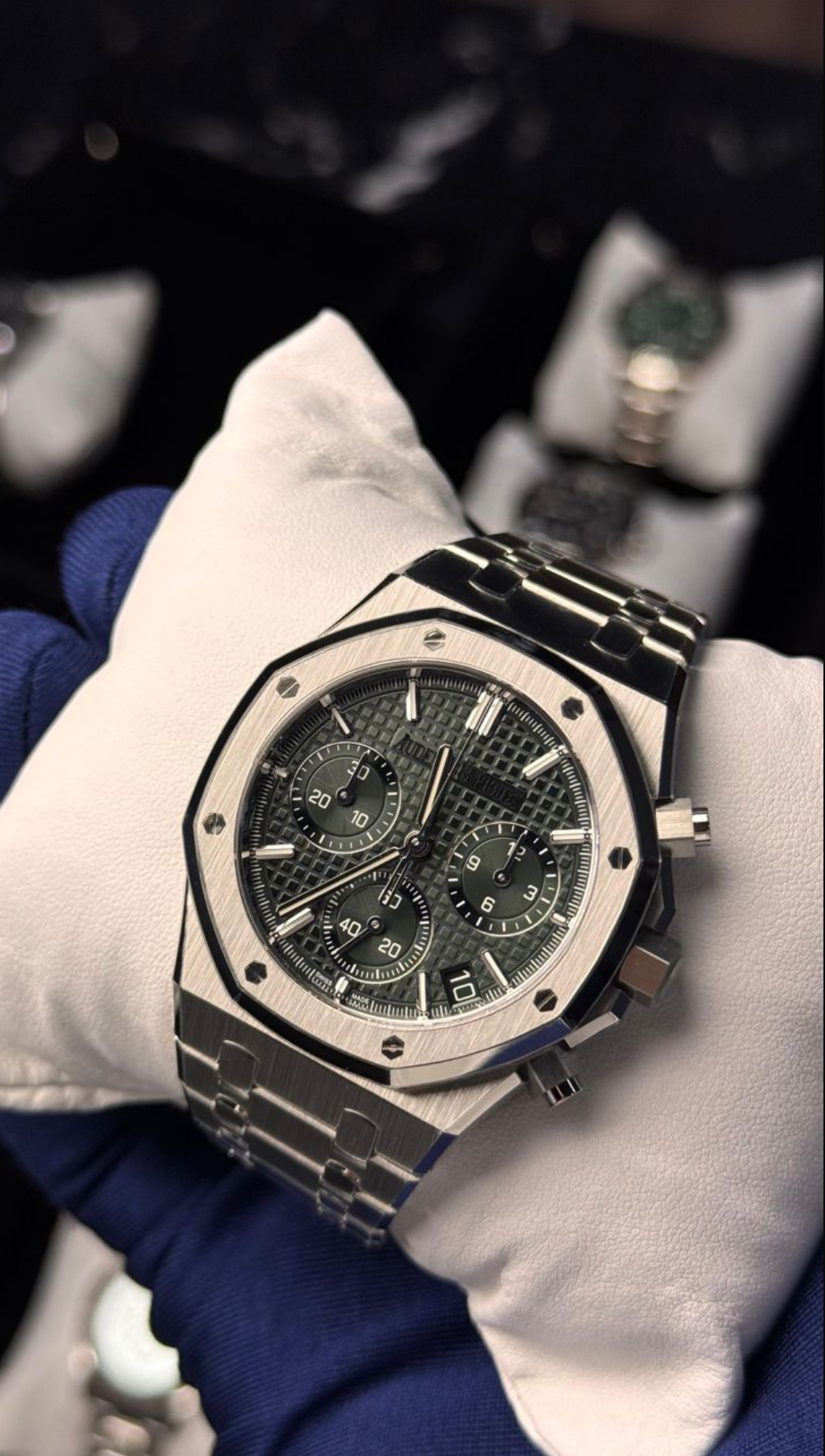 Patek Philippe تركيب الحماية